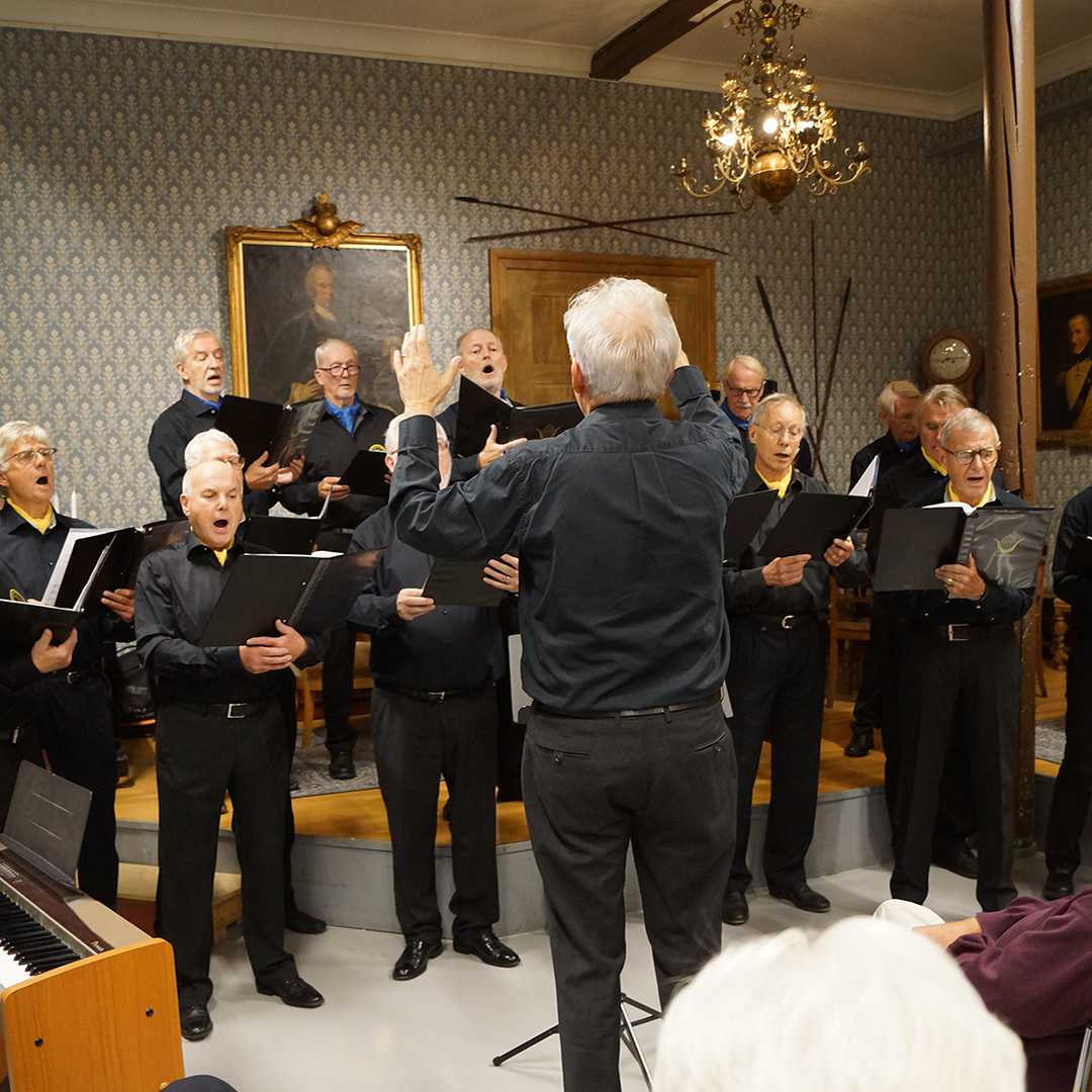 68. Manskören Harmoni på Ystad konstmuseum.